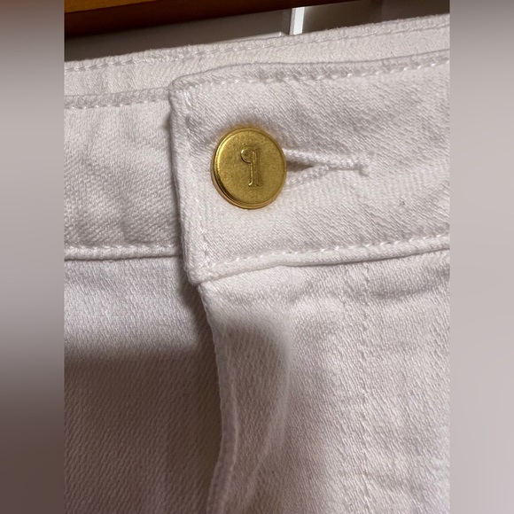 Pilcro and the Letterpress Off White Script Denim Short (size 28) - Picture 3 of 6